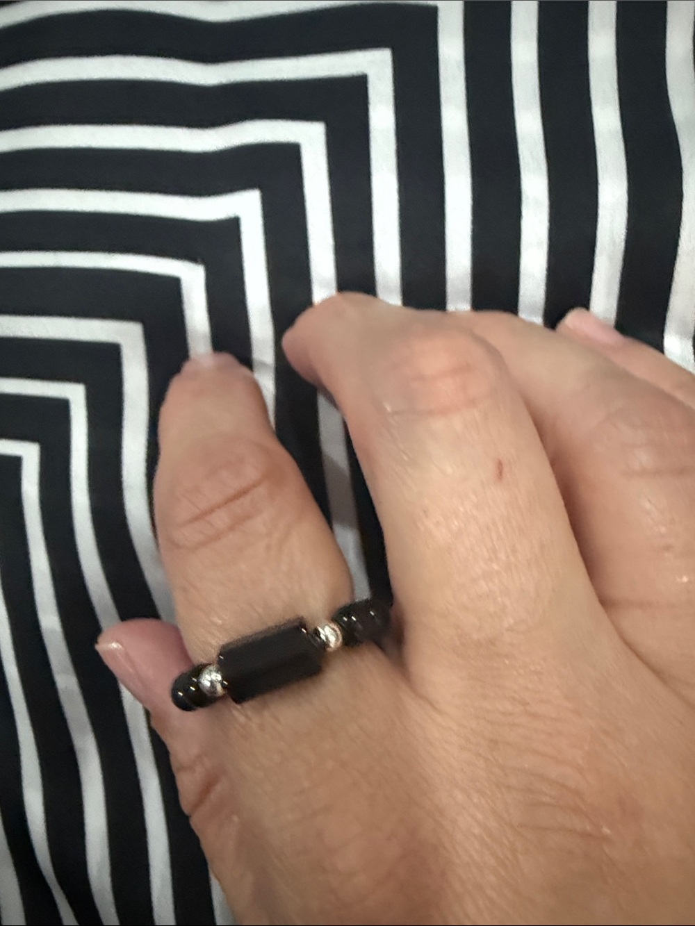 Black onyx bead ring